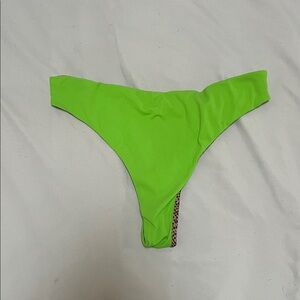 Acacia Swimwear Bottom (M) Green/Matcha